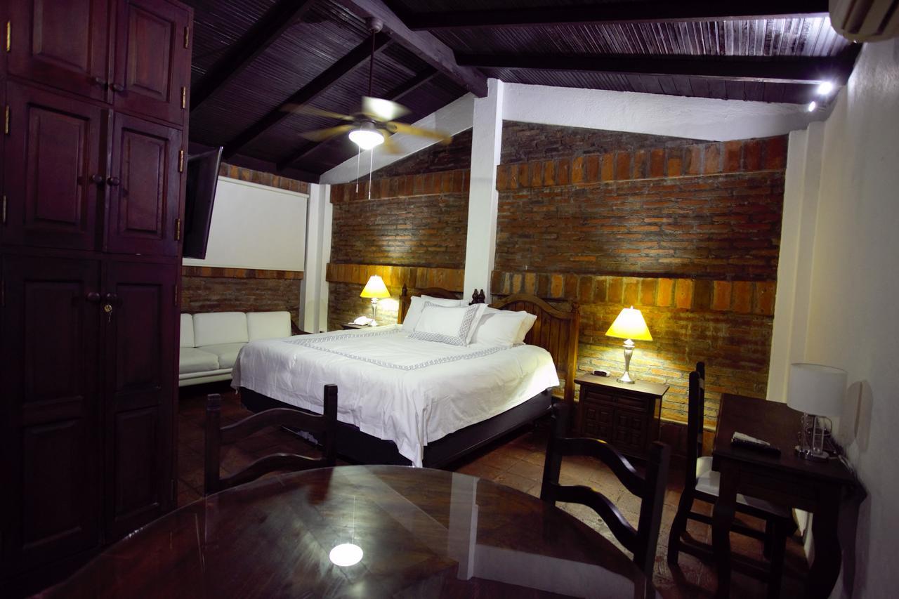 Hotel Casa Colonial Boutique 마나과 외부 사진